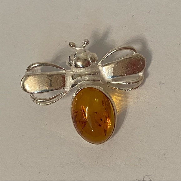 Vintage Jewelry - VINTAGE SIGNED CV BROOCH PIN STERLING SILVER AMBER STONE YELLOW ORANGE BEE